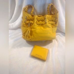 💛 Michael Kors Mustard Yellow Hobo Shoulder Bag W/ Wallet💛